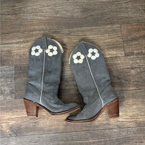 vintage Acme floral leather Daisy boots